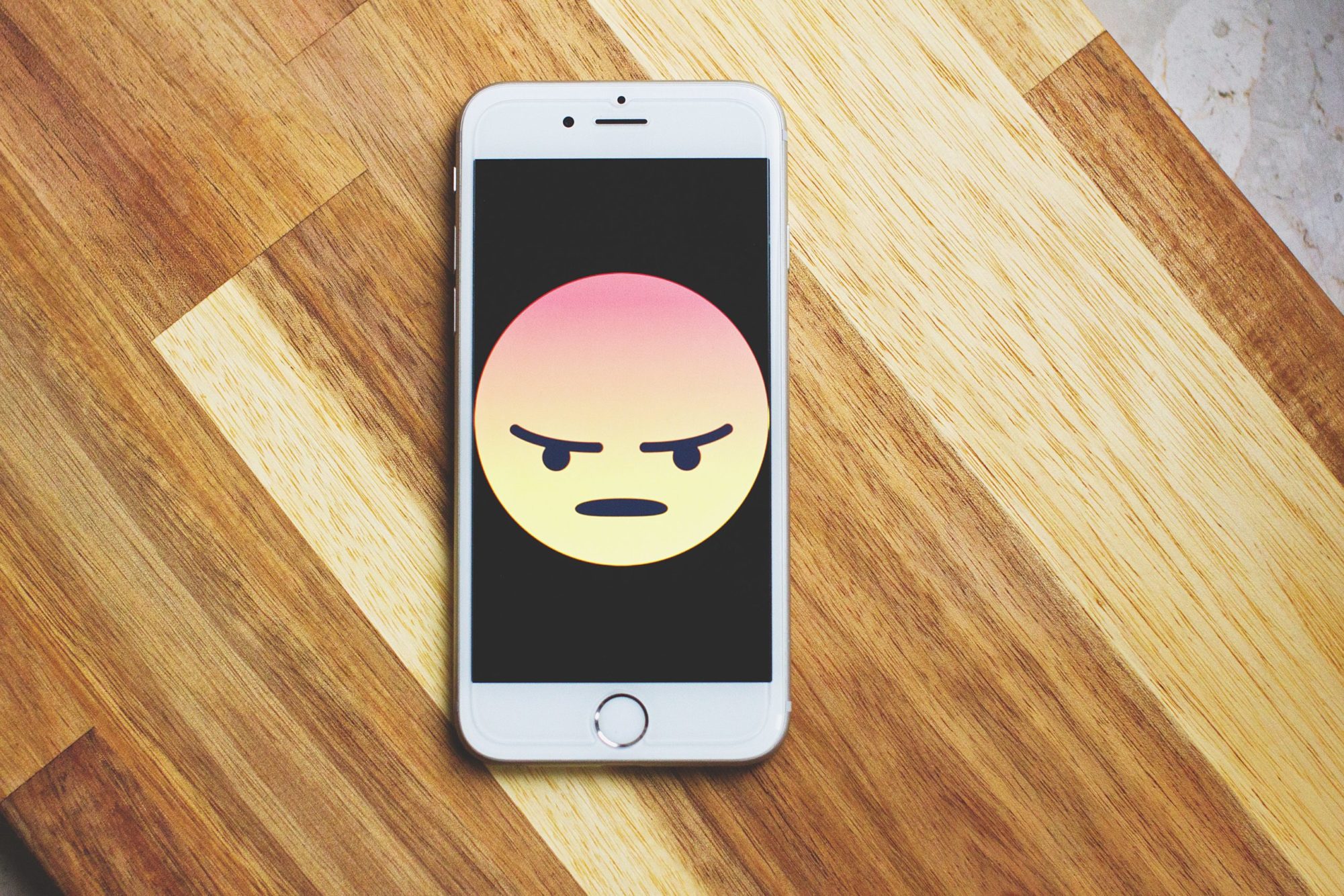 angry face iphone
